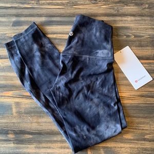 Lululemon Diamond Die Align 25” Pant NWT